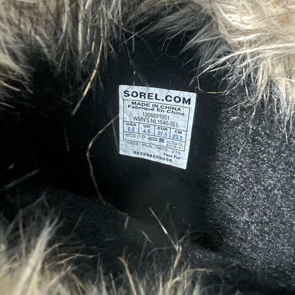 SOREL Joan of Arctic™ Waterproof Boot - Quarry/Black - 6.5 - Picture 9 of 9